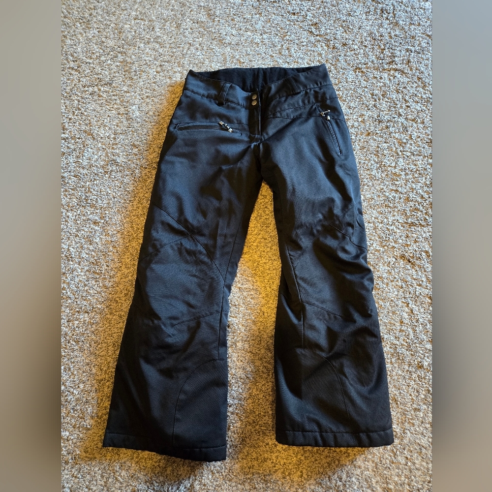 Obermeyer womans size 4 short ski pants